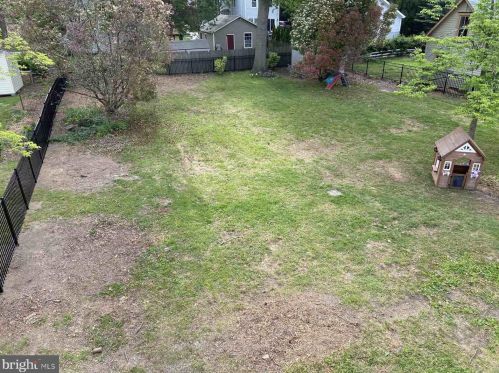 115 Atlantic Ave, Tavistock NJ 08033-3334 exterior