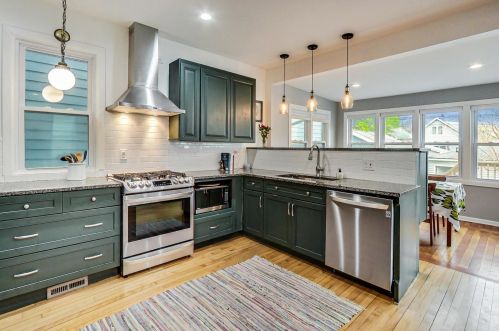 3450 Hamlin Ave, Chicago IL 60655-3915 exterior