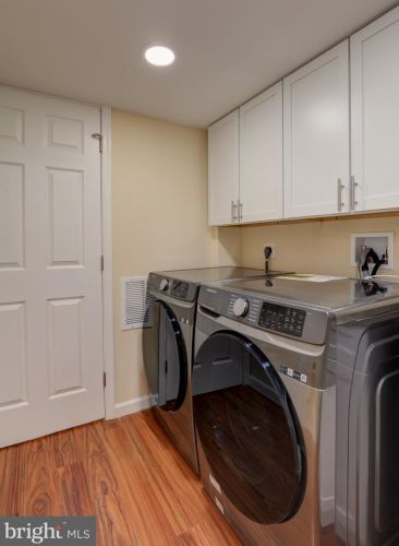 4513 Apple Tree Dr, Alexandria VA  22310-2901 exterior