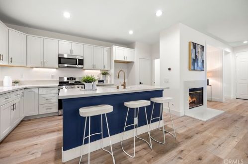 1347 Osborne Ct, Fullerton CA 92833-5068 exterior