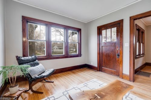 807 Hamline Ave, Saint Paul MN  55104-1300 exterior