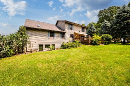 402 Lk St, Berrien Springs MI 49103-1220 exterior