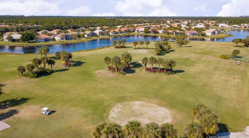 426 Springview Loop, Fort Pierce FL  34986-2663 exterior