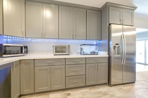 870 Nieves St, Milpitas CA 95035-3352 exterior