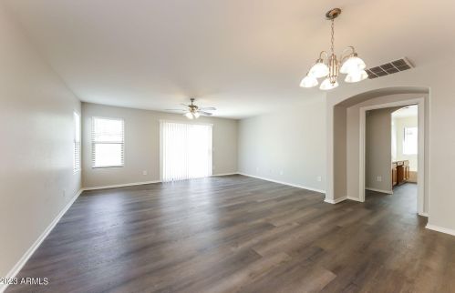 5905 16th Dr, Phoenix AZ  85041-4648 exterior