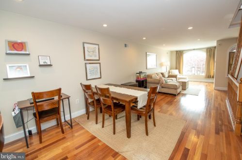 2932 Juniper St, Philadelphia PA 19148-4951 exterior