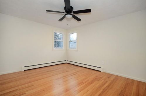 8 Ashby St, Providence RI  02919-6602 exterior