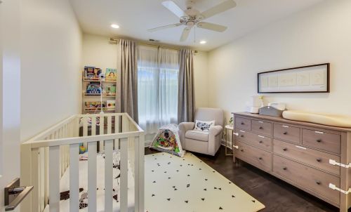 3013 Honore St, Chicago IL 60657-2000 exterior