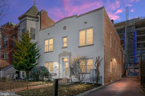 1807 8 St, Washington DC 20001-3185 exterior