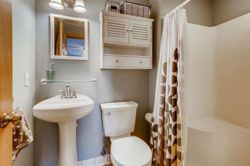 1441 Brk Ave, Saint Paul MN 55109-2012 exterior