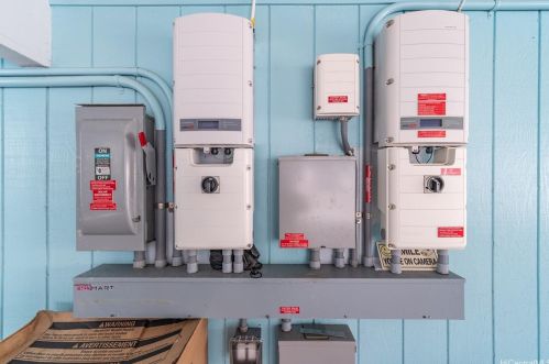 1575 Kilohana St, Honolulu HI 96819-3713 exterior