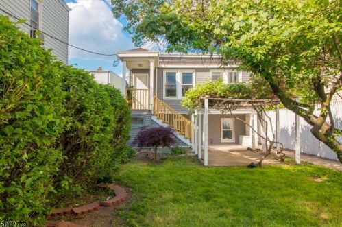 30 Highland Ter, Irvington NJ  07111-3721 exterior