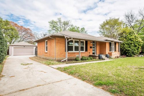 570 Bondstone Dr, Dallas TX  75218-1716 exterior