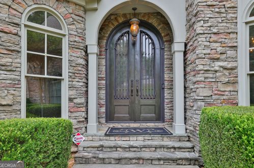 8069 Kenstone Ct, Atlanta GA 30350-4160 exterior