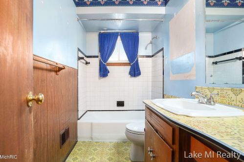 4078 Flamingo Ave, Wyoming MI exterior