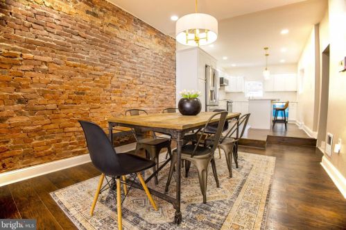 2022 21 St, Philadelphia PA 19145-2722 exterior