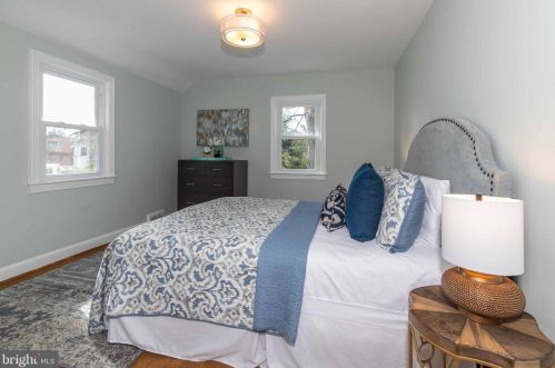 9607 Hastings Dr, Silver Spring MD 20901-3198 exterior