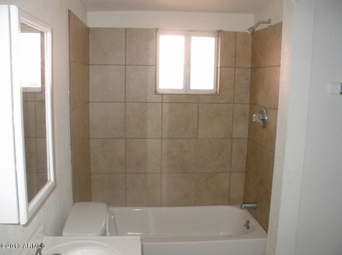 3422 Culver St, Phoenix AZ  85008-5215 exterior