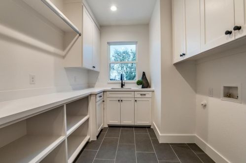 7323 Casa Loma Ave, Dallas TX 75214-4006 exterior