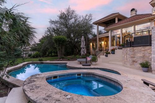 103 Costa Bella Cv, Austin TX exterior