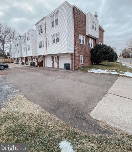 201 11 St, Quakertown PA 18951-1415 exterior