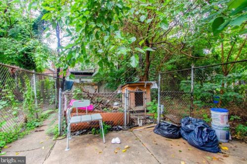 2113 65 St, Philadelphia PA 19139-1006 exterior