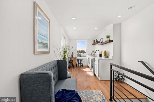 16 Adams St, Washington DC  20001-1026 exterior