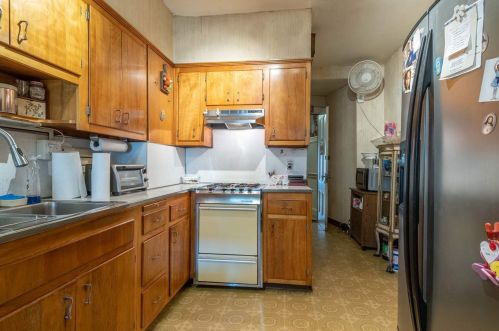 730 St, Union City NJ 07087-2427 exterior