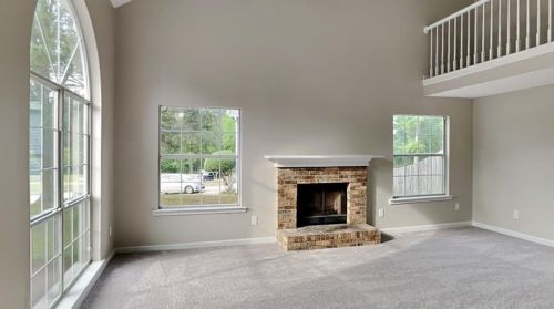 8227 Mahogany Ln, Lithonia GA  30058-5096 exterior