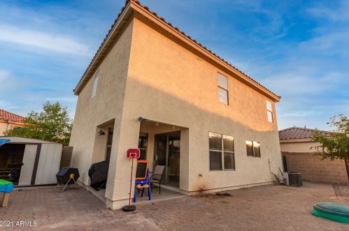 2767 Cherry Hills Dr, Chandler AZ  85249-4909 exterior