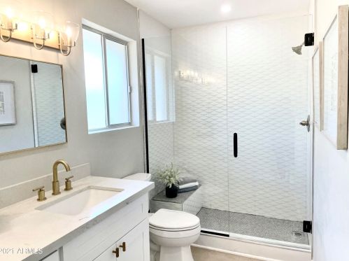 10050 26th St, Phoenix AZ  85028-4307 exterior