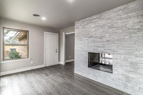 3225 Chapel Downs Dr, Dallas TX 75229-5834 exterior