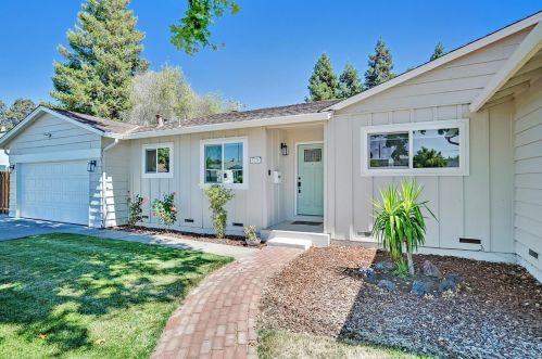 1776 Glazier Dr, Concord CA  94521-1224 exterior