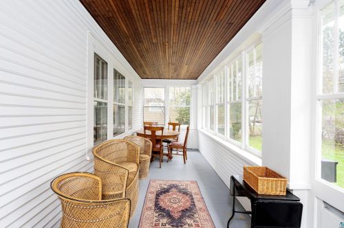 2318 12 St, Duluth MN 55806-1261 exterior