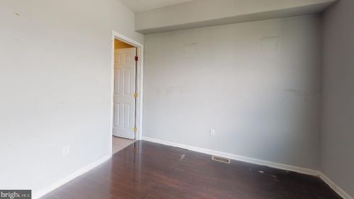 2114 16th St, Philadelphia PA 19121-1639 exterior