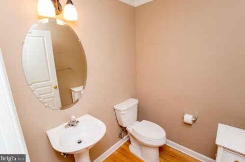 109 Hartman Rd, Pottstown PA 19465-7573 exterior