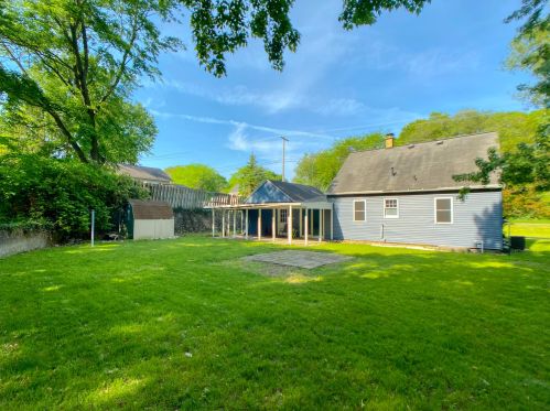 3294 Black Crk Rd, Meskegon MI 49444-3482 exterior