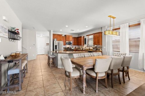 3416 Apollo Rd, Phoenix AZ  85041-5269 exterior