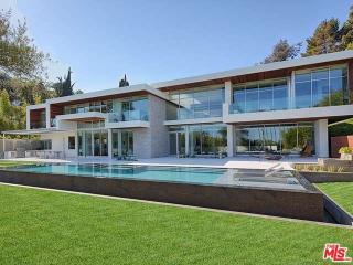 1232 Sunset Plaza Dr, Los Angeles CA  90069-1245 exterior