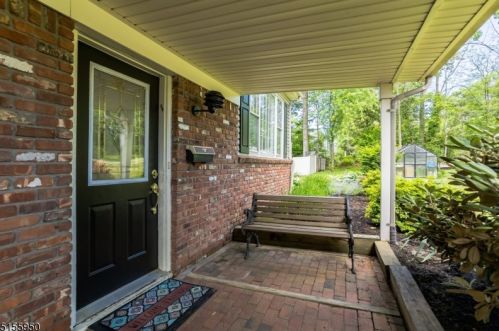 65 Fleetwood Dr, Rockaway, NJ 07866-2220