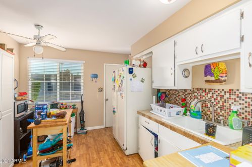 6107 12 Pl, Phoenix AZ 85014-6707 exterior