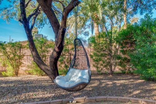 2608 10 St, Phoenix AZ 85085-7781 exterior