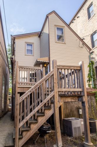 1943 Winchester Ave, Chicago IL 60643-1114 exterior