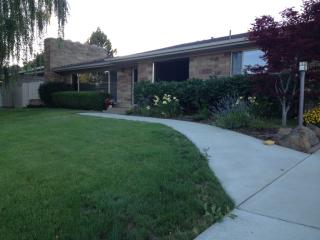 3701 Richey Rd, Yakima WA  98902-1552 exterior