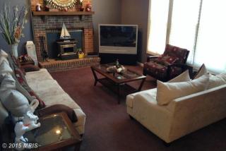 8642 Beck Ln, Manassas VA  20110-7006 exterior