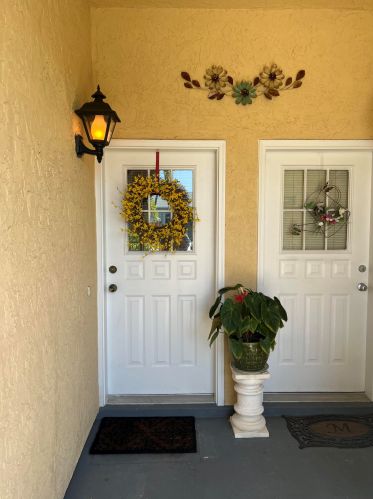 1680 Green Acres Cir, Fort Pierce, FL 34952-4247