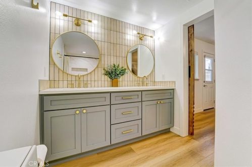 1302 Andrews St, Tustin CA  92780-4510 exterior