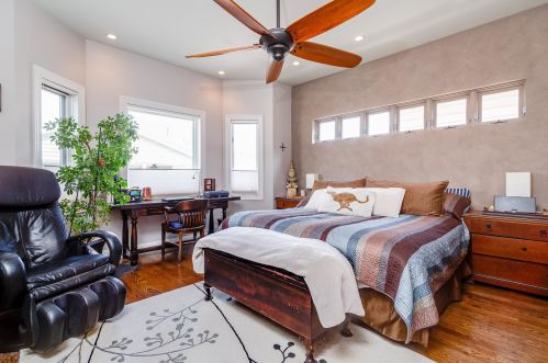 5330 Winnemac Ave, Chicago IL 60706-3407 exterior