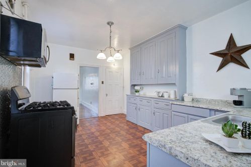 2034 Hancock St, Philadelphia PA 19133-3830 exterior