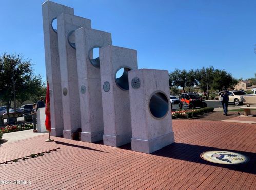 38809 Courage Ct, Phoenix AZ exterior